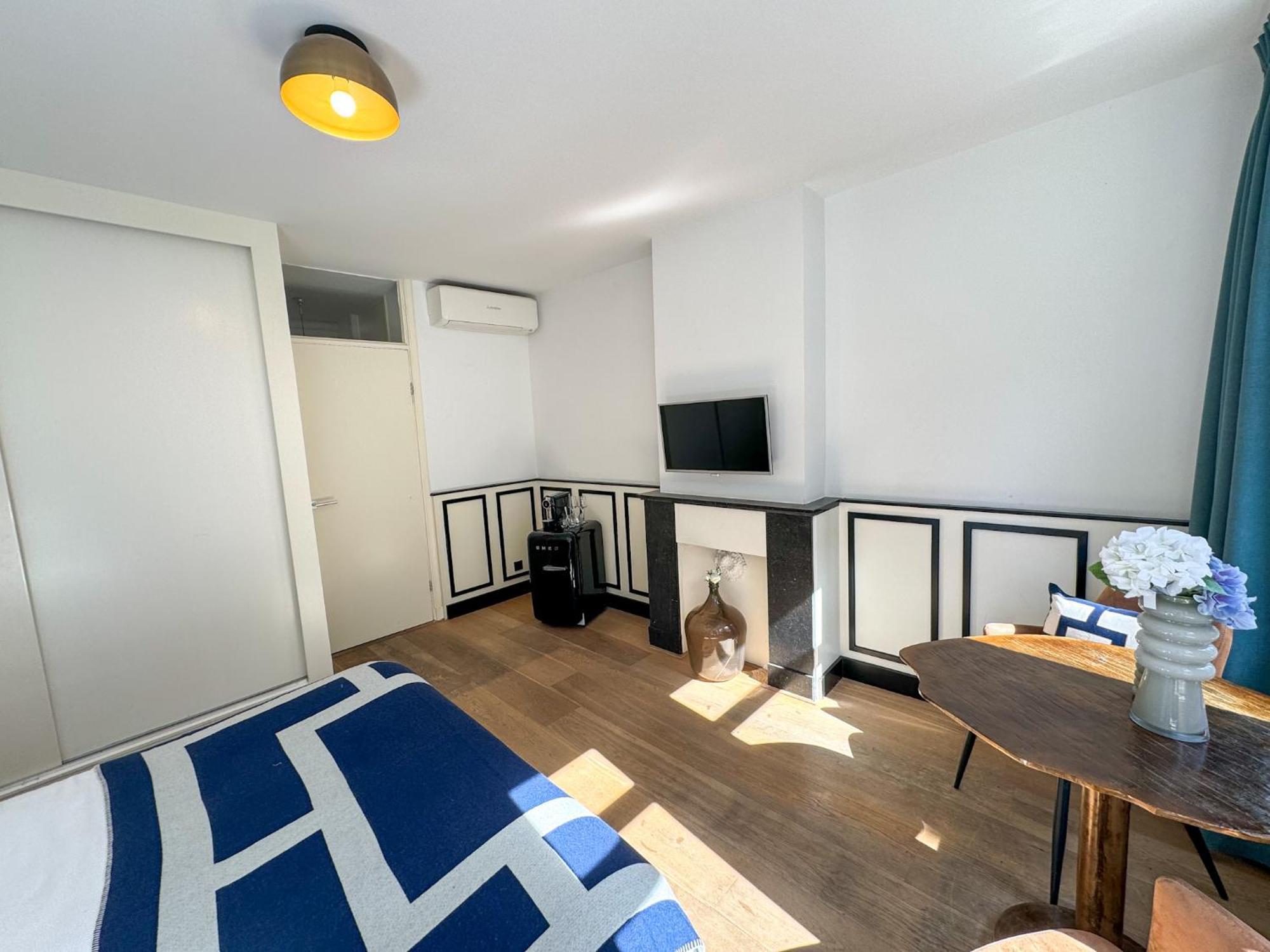 Yourbnb Suites Haarlemmerstraat 암스테르담 외부 사진