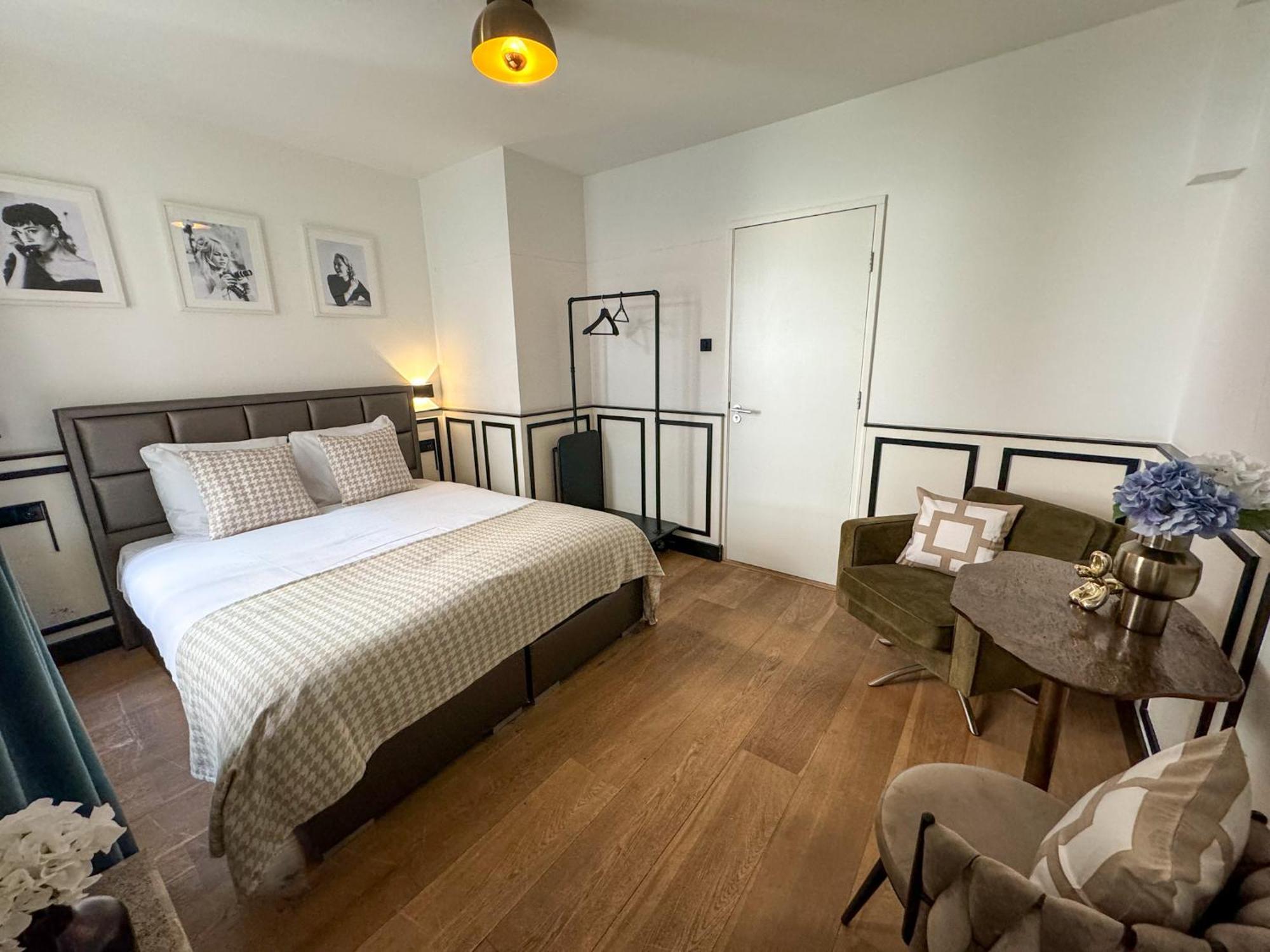 Yourbnb Suites Haarlemmerstraat 암스테르담 외부 사진