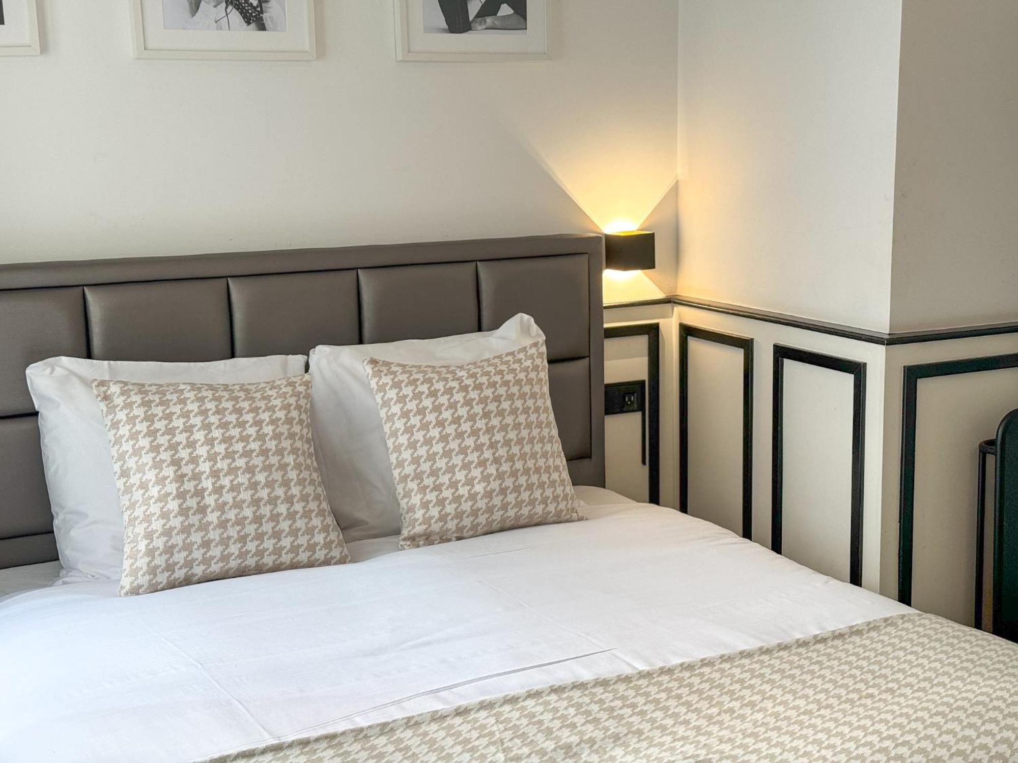 Yourbnb Suites Haarlemmerstraat 암스테르담 외부 사진